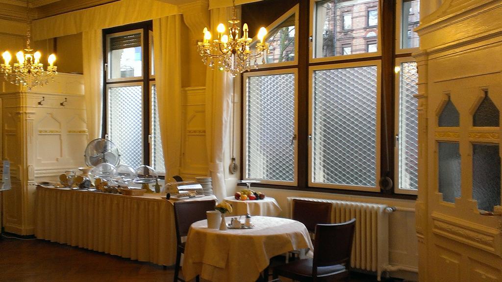 Hotel Markgraefler Hof Karlsruhe Kültér fotó