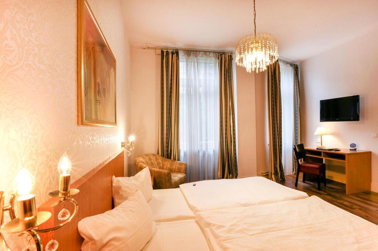 Hotel Markgraefler Hof Karlsruhe Kültér fotó
