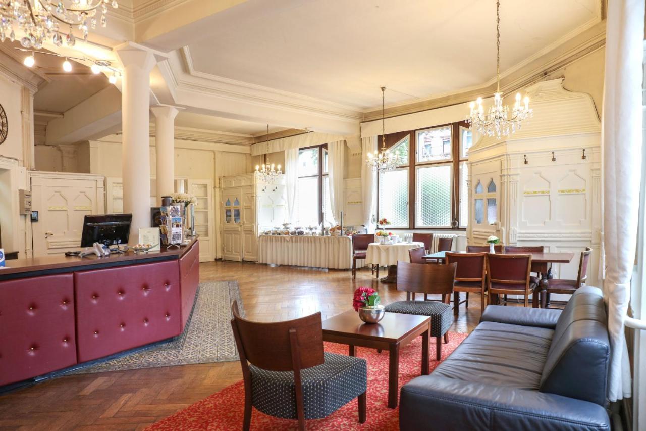 Hotel Markgraefler Hof Karlsruhe Kültér fotó